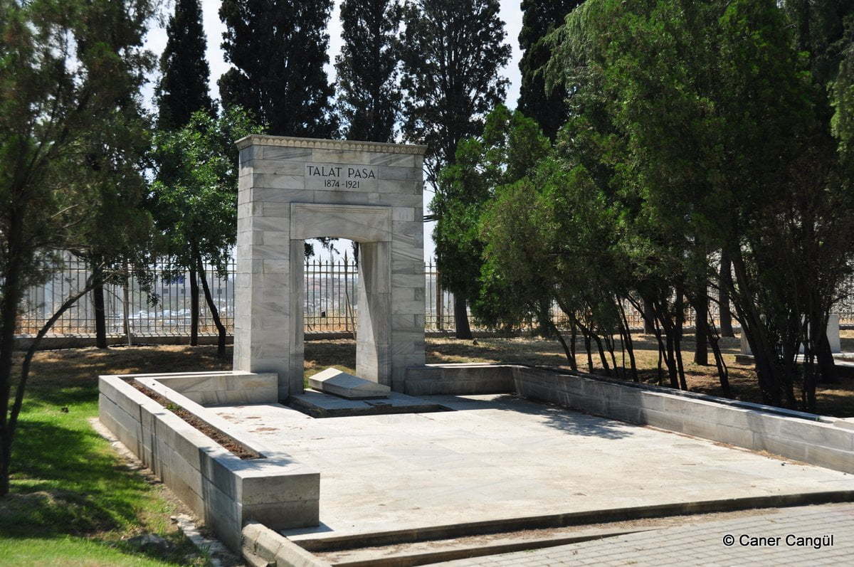 Talat Paşa Anıt Mezarı