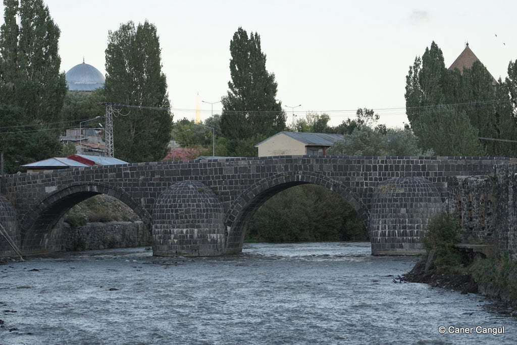 Taş Köprü, Kars