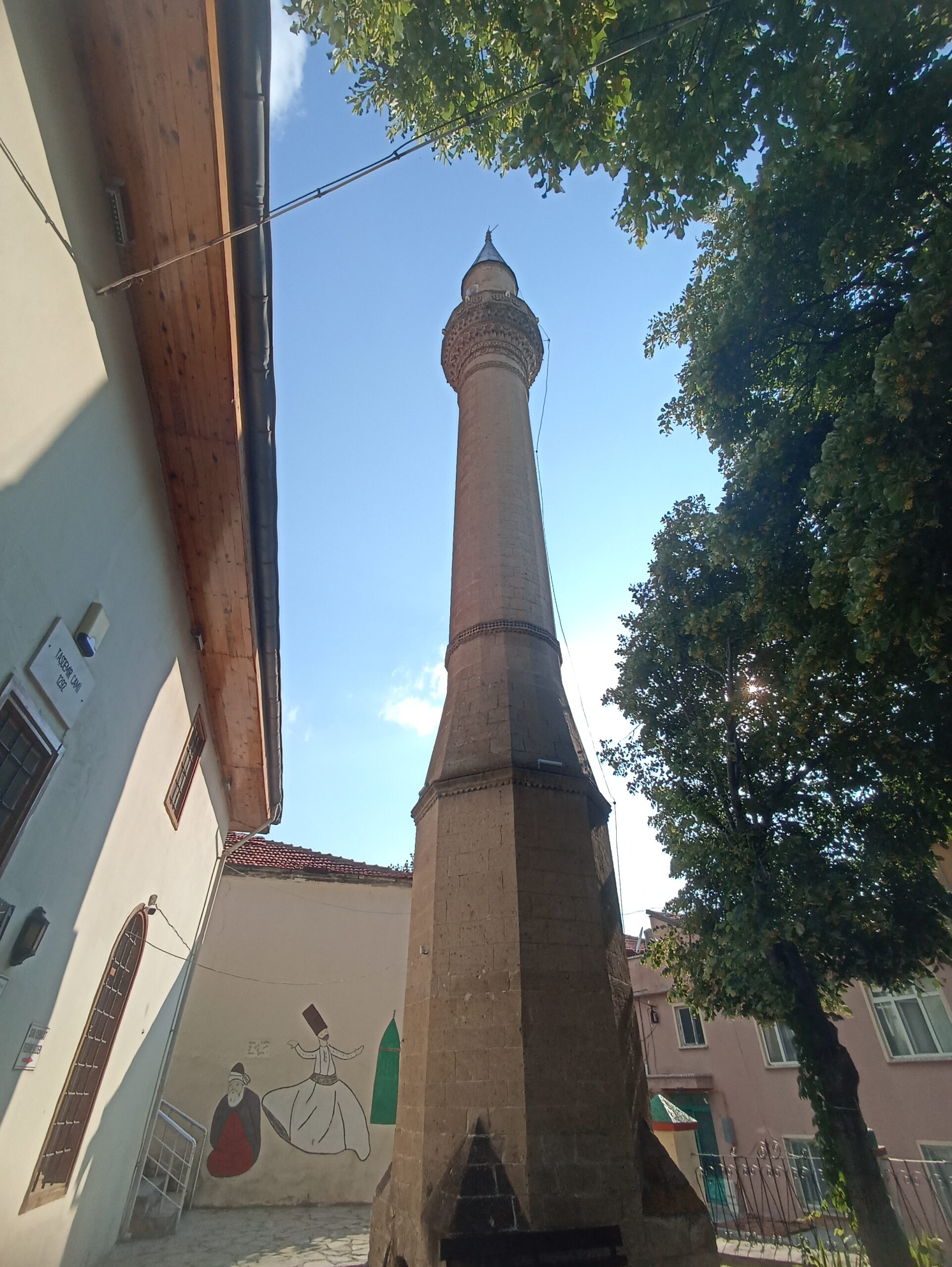 Taşdemir Camii