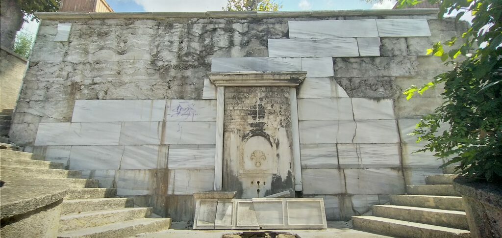 Tiryal Hanım Çeşmesi