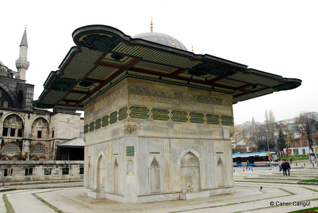 Tophane Meydan Çeşmesi