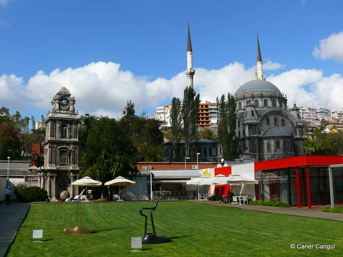 Tophane Saat Kulesi