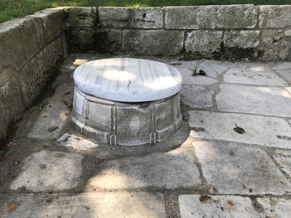 Topkapı Sarayı Dördüncü Avlu Su Kuyusu 2