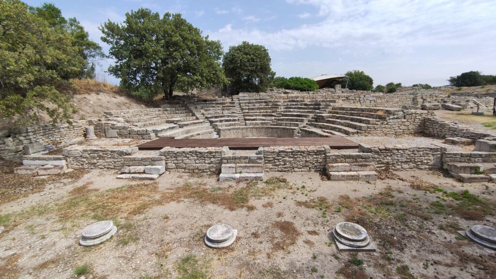 Troya IX Odeion