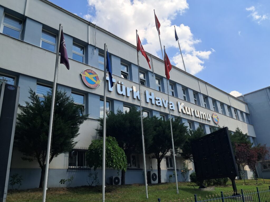 Türk Hava Kurumu Binası