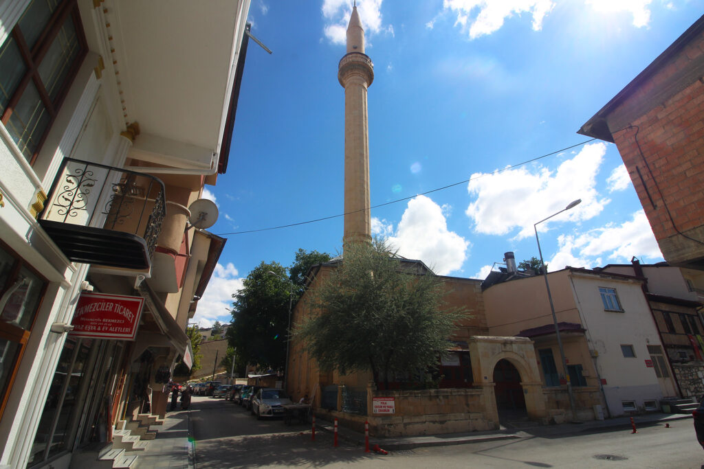 Tuzcuzade Camii