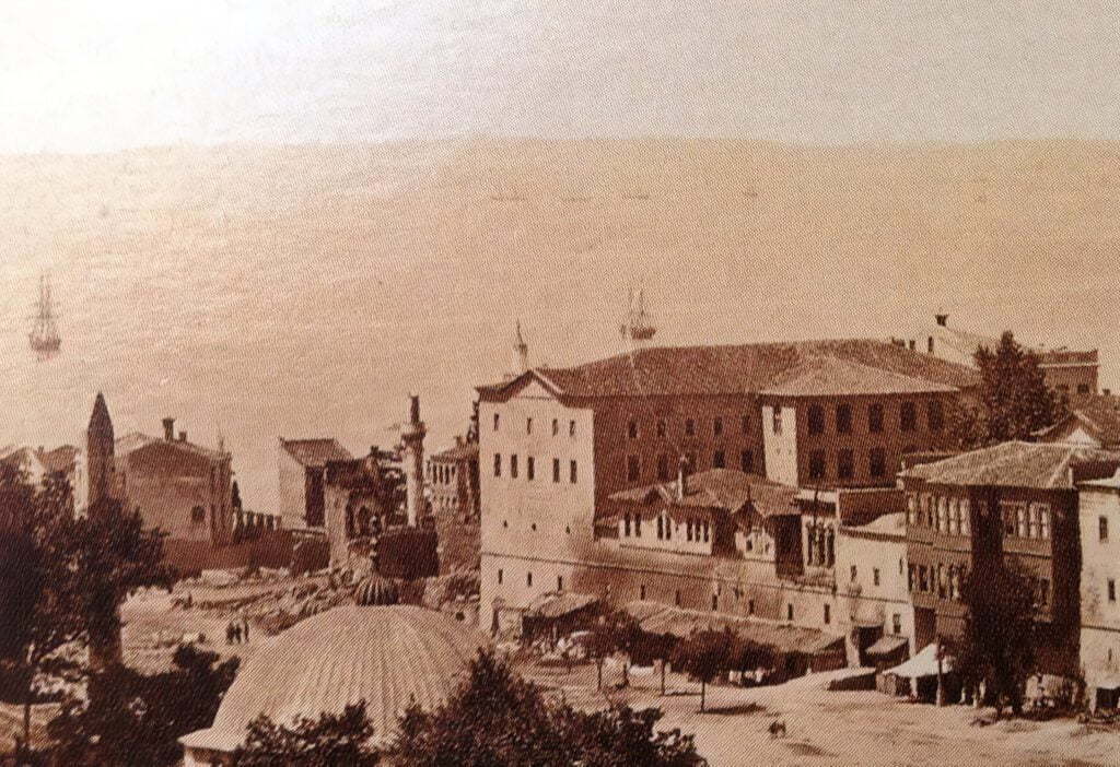 Üçler Mescidi