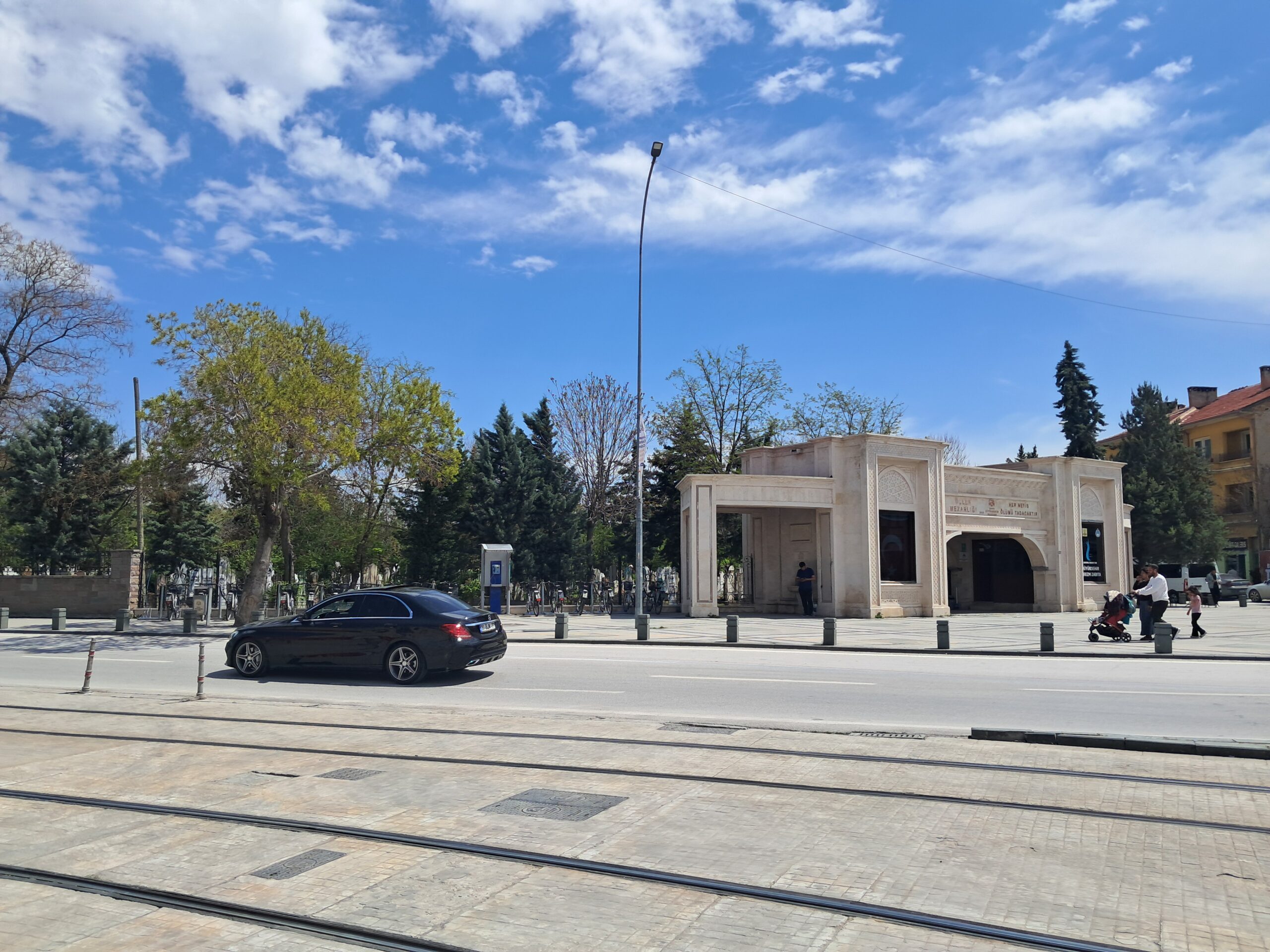 Üçler Mezarlığı