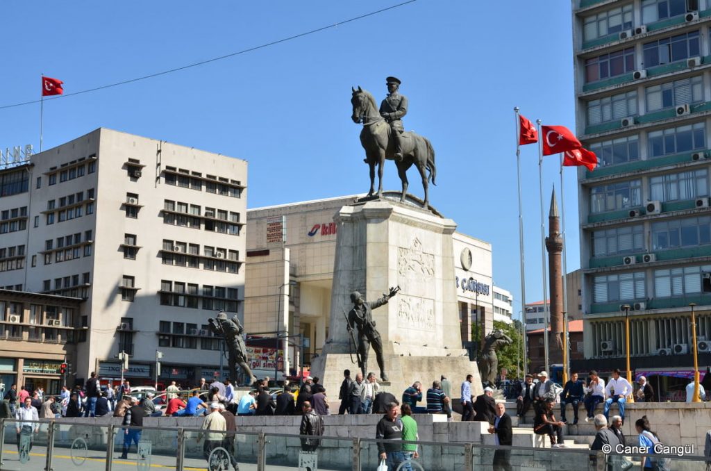 Ulus Atatürk Anıtı