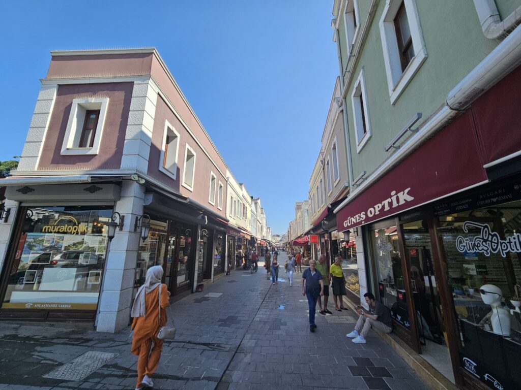 Uzun Çarşı, Sakarya