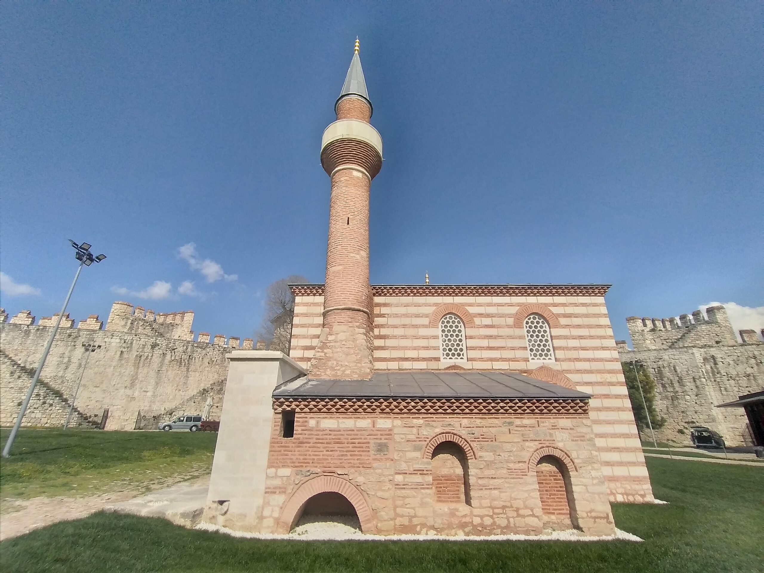 Yedikule Hisarı Fatih Çeşmesi