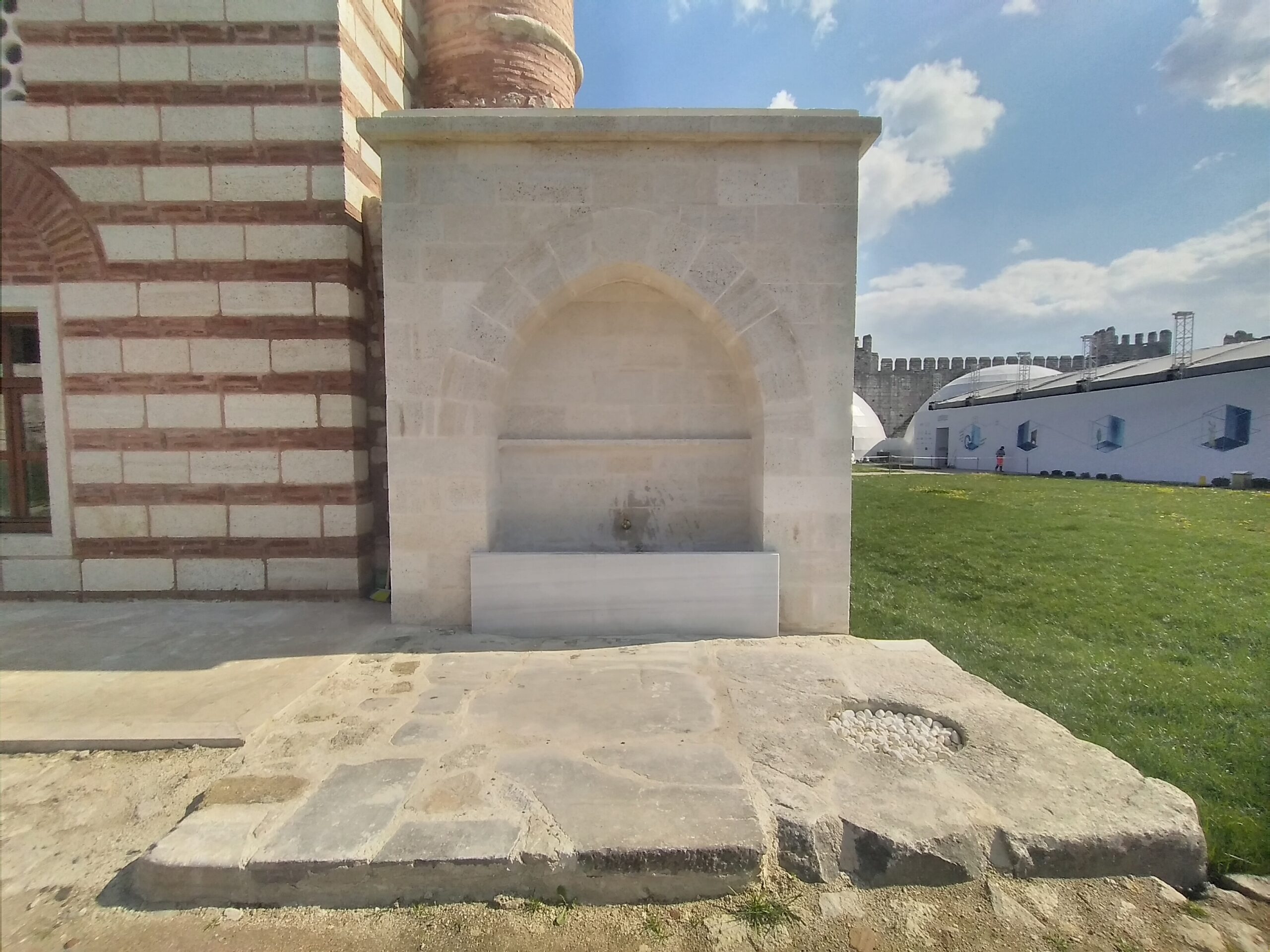Yedikule Hisarı Fatih Çeşmesi