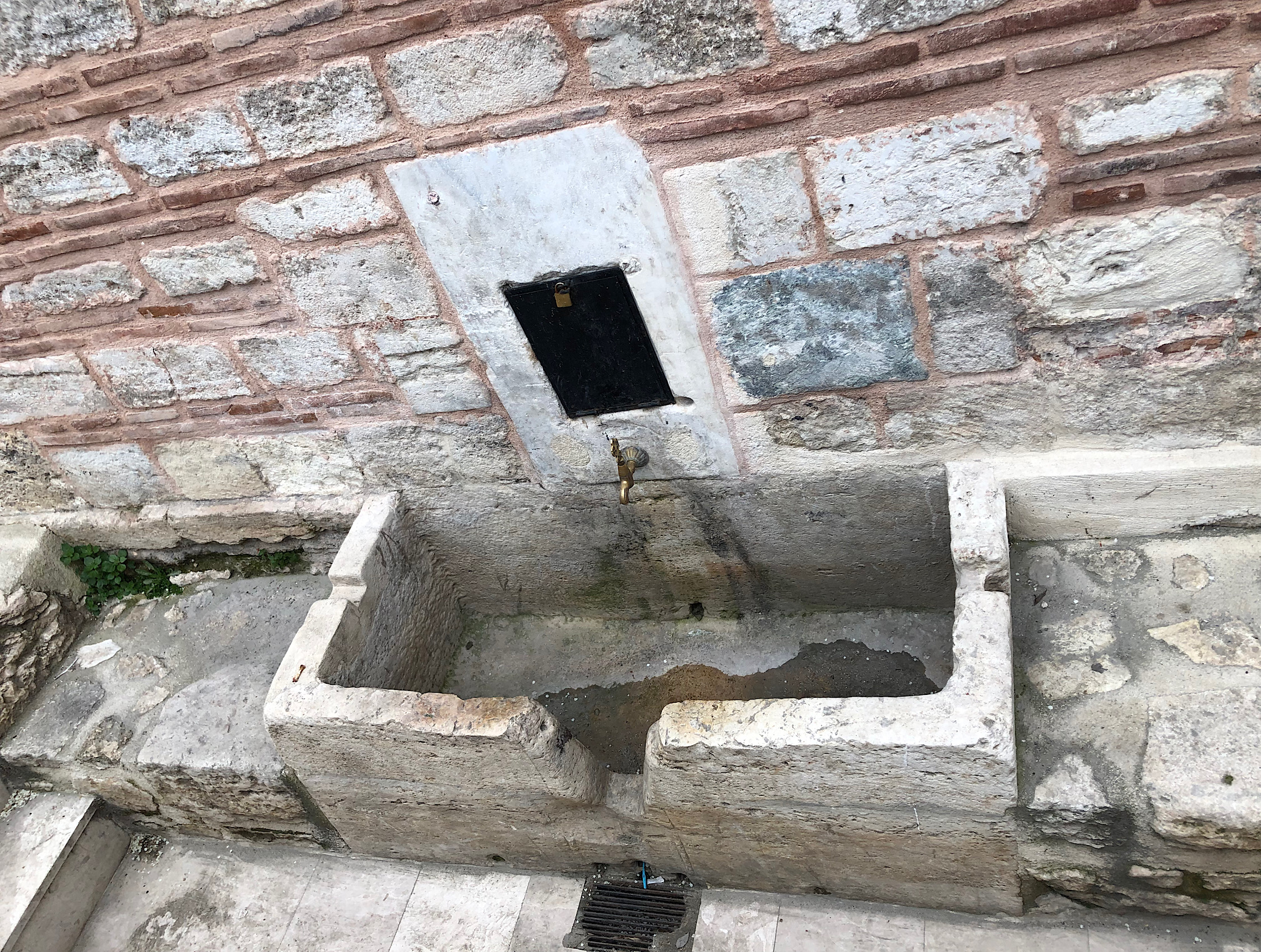 Yedikule Maksem Çeşmesi