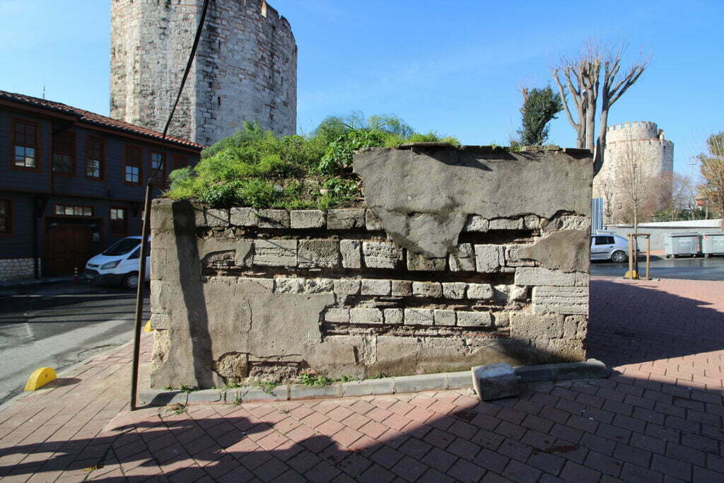 Yedikule Maksem Çeşmesi