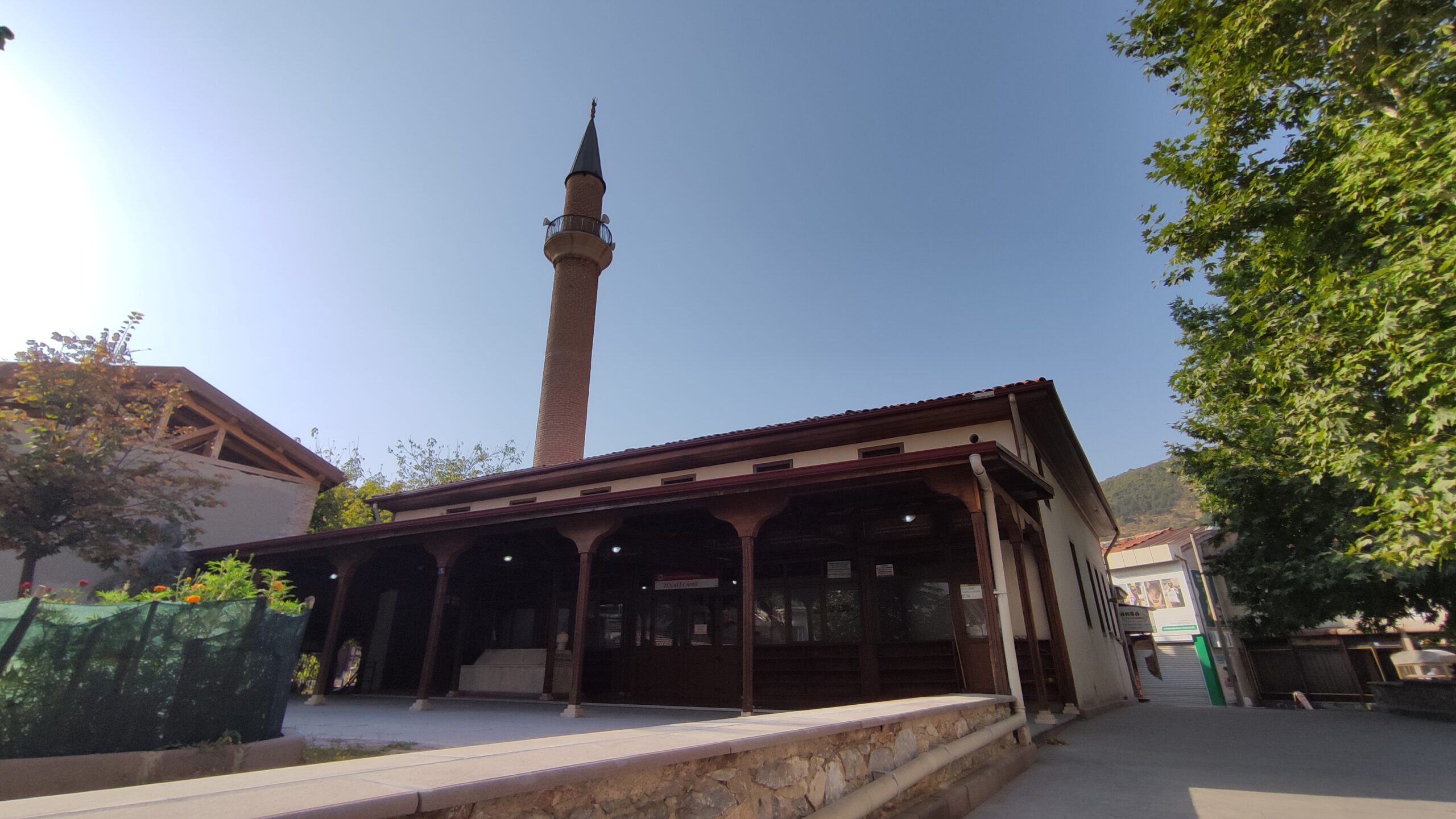 Zülali Camii