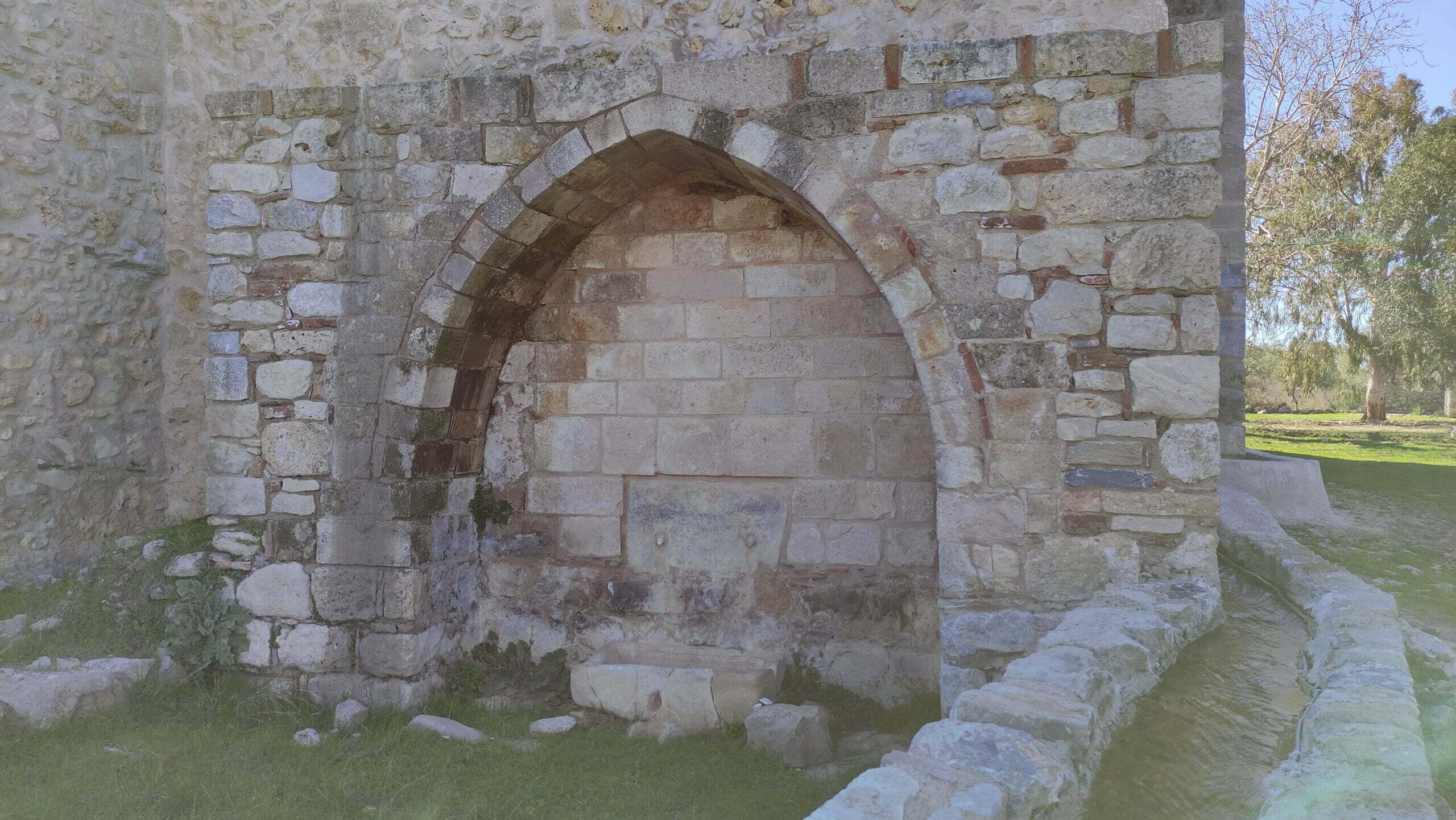 Ahmet Gazi Medrese Çeşmesi