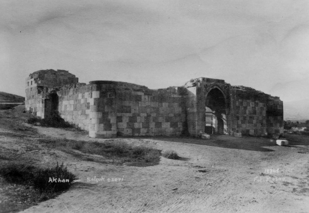 Akhan Kervansarayı, Denizli