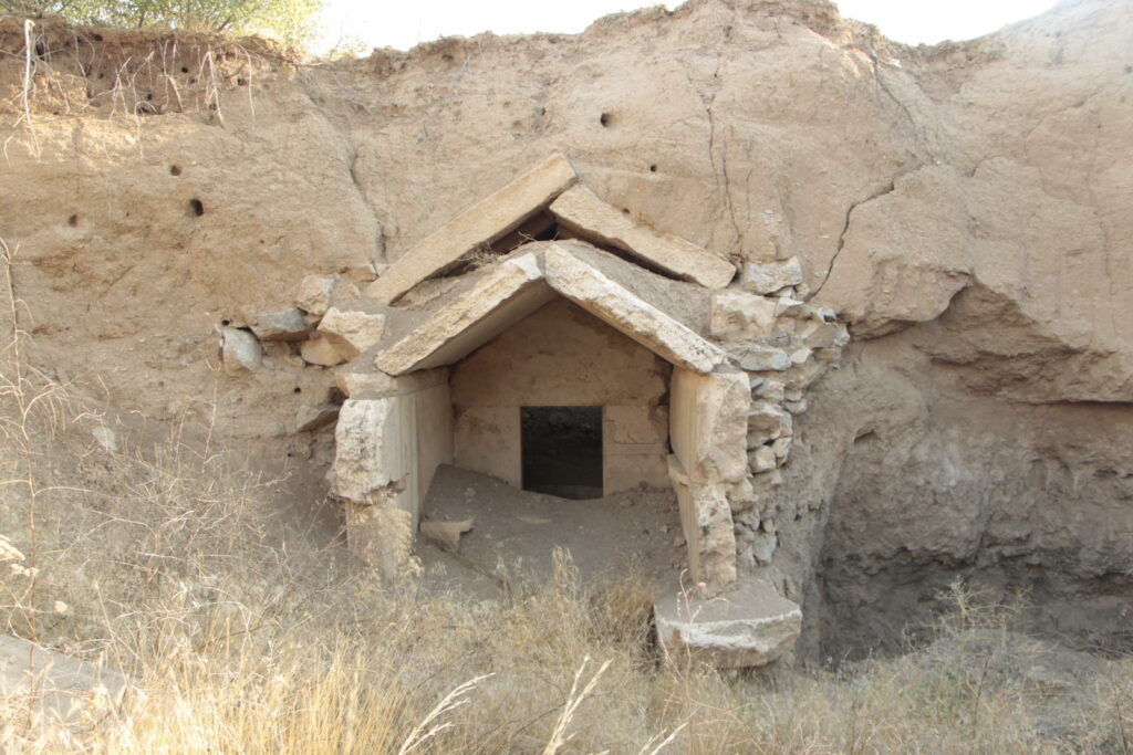Alacahöyük Tümülüsü