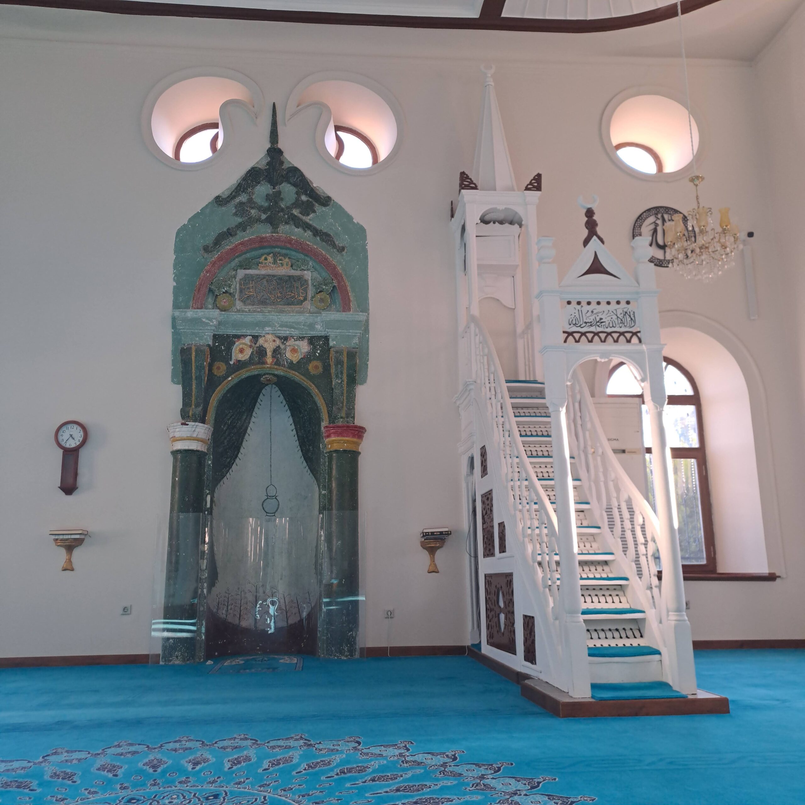 Altınoluk Merkez Camii