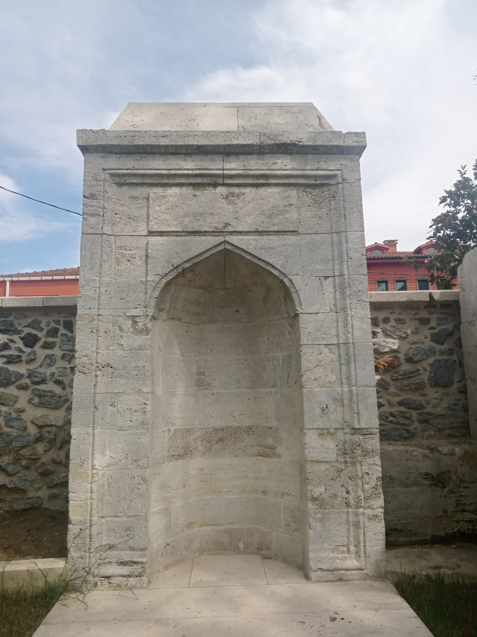 Anadolu Hisarı Namazgahı Mihrabı