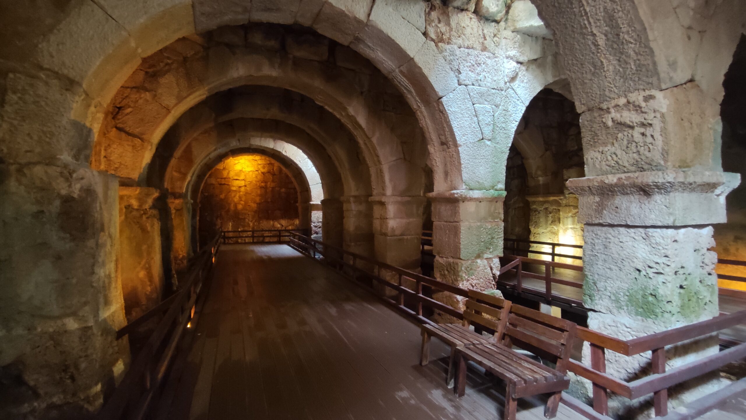 Andriake Agora Sarnıcı