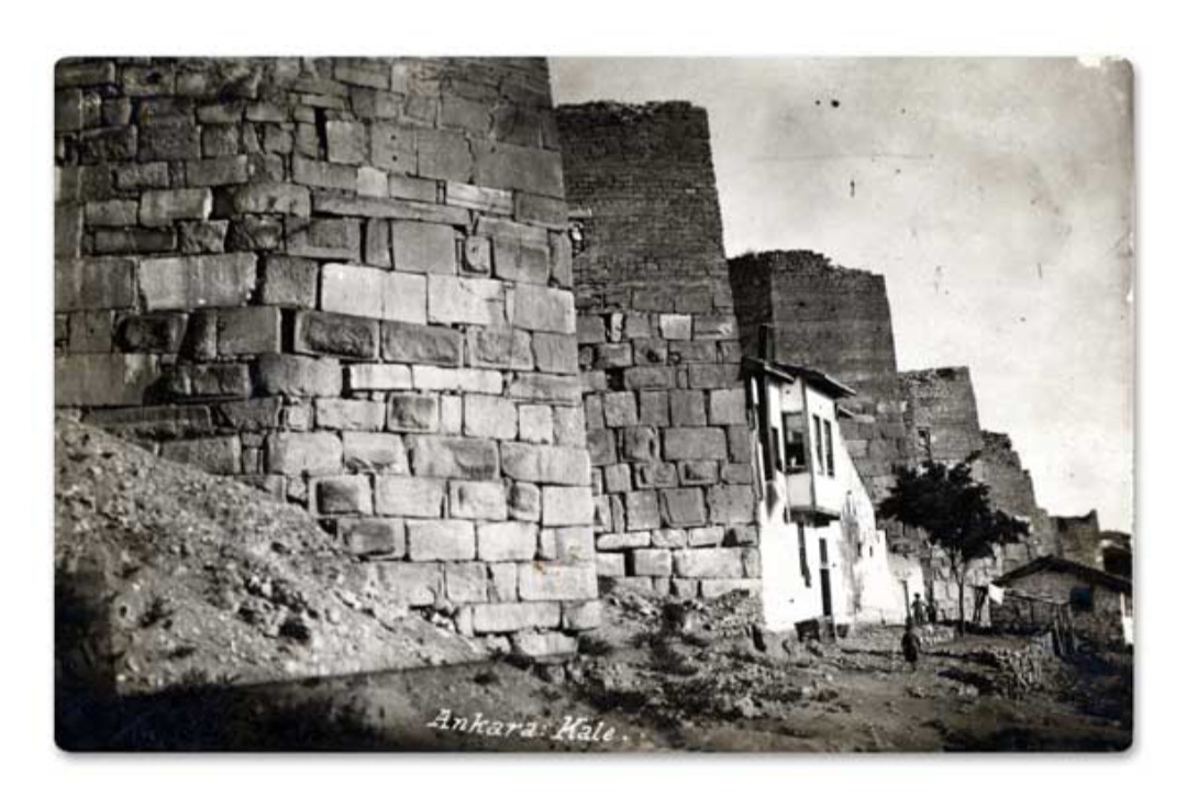 Ankara Kalesi İç Kale Surları