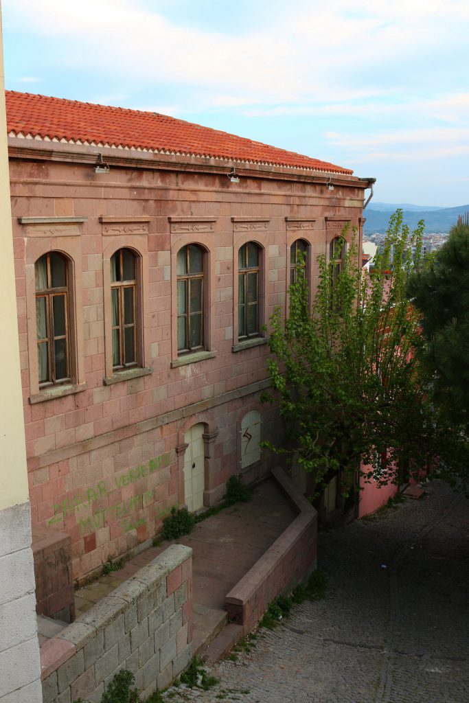 Arrenegogion Ruhban Okulu