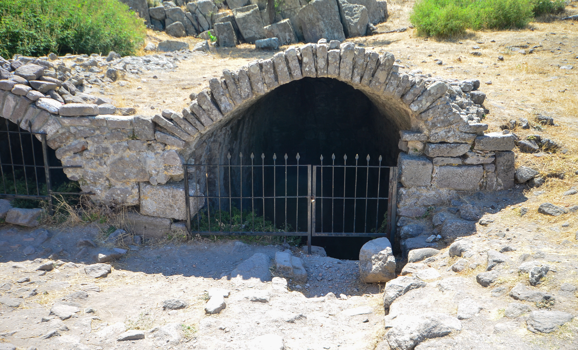 Su Sarnıcı, Assos