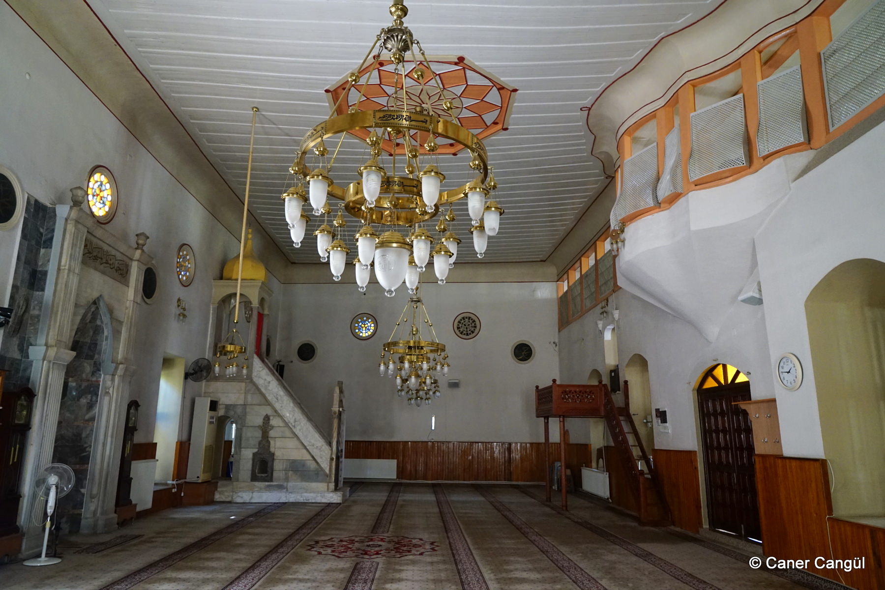 Attar Hoca Camii İçinden Görünüm