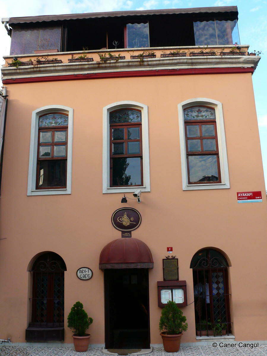 Ayakapı Karakolu