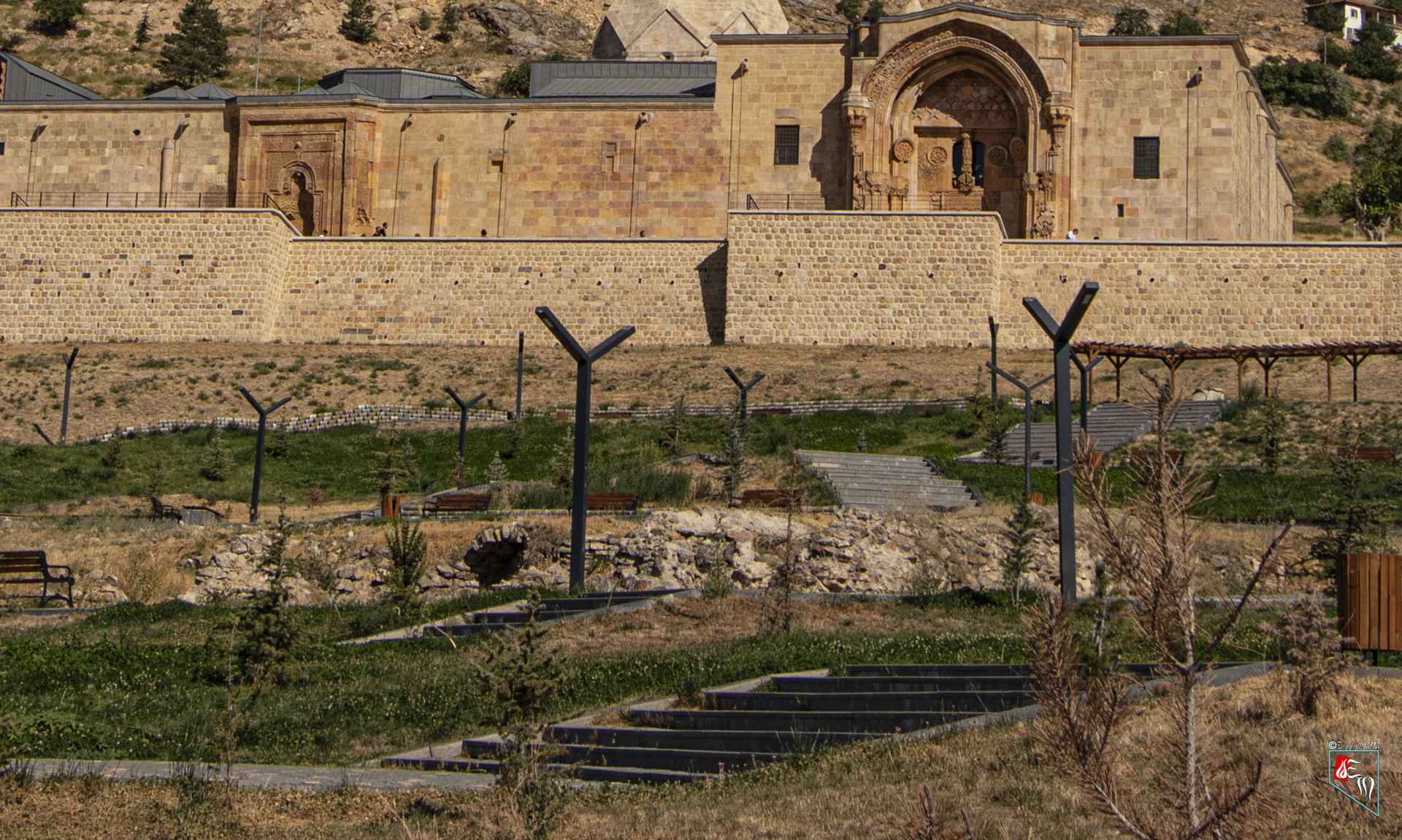 Behramşah Hamamı
