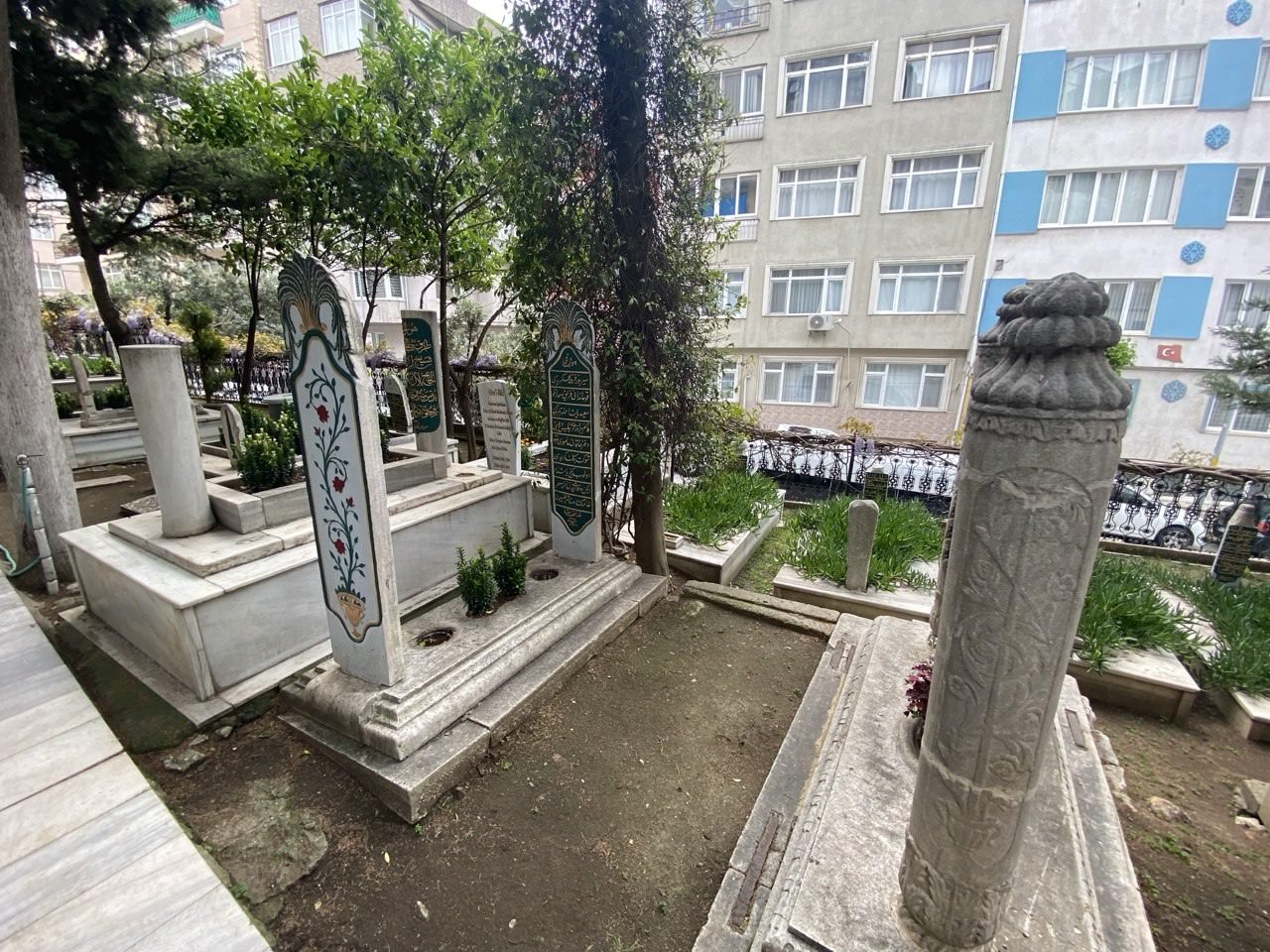 Bandırma Tekke Camii Haziresi