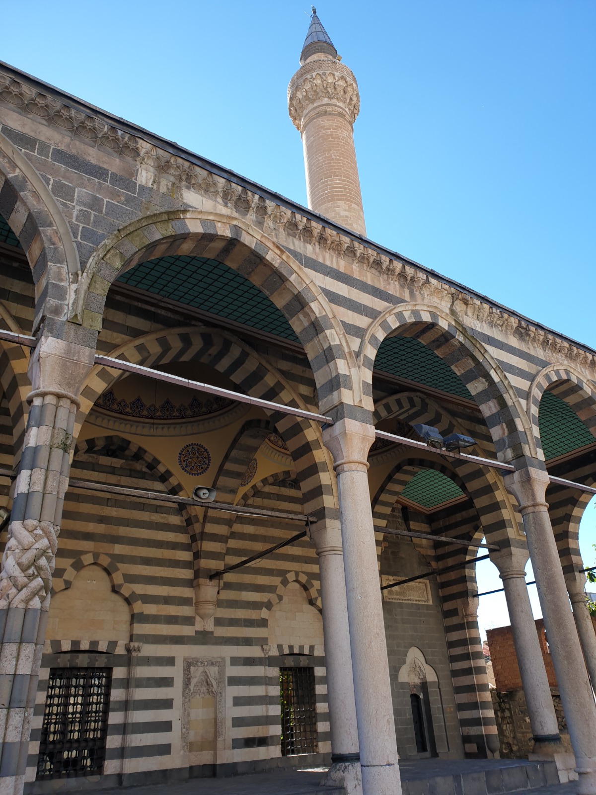 Behram Paşa Camii