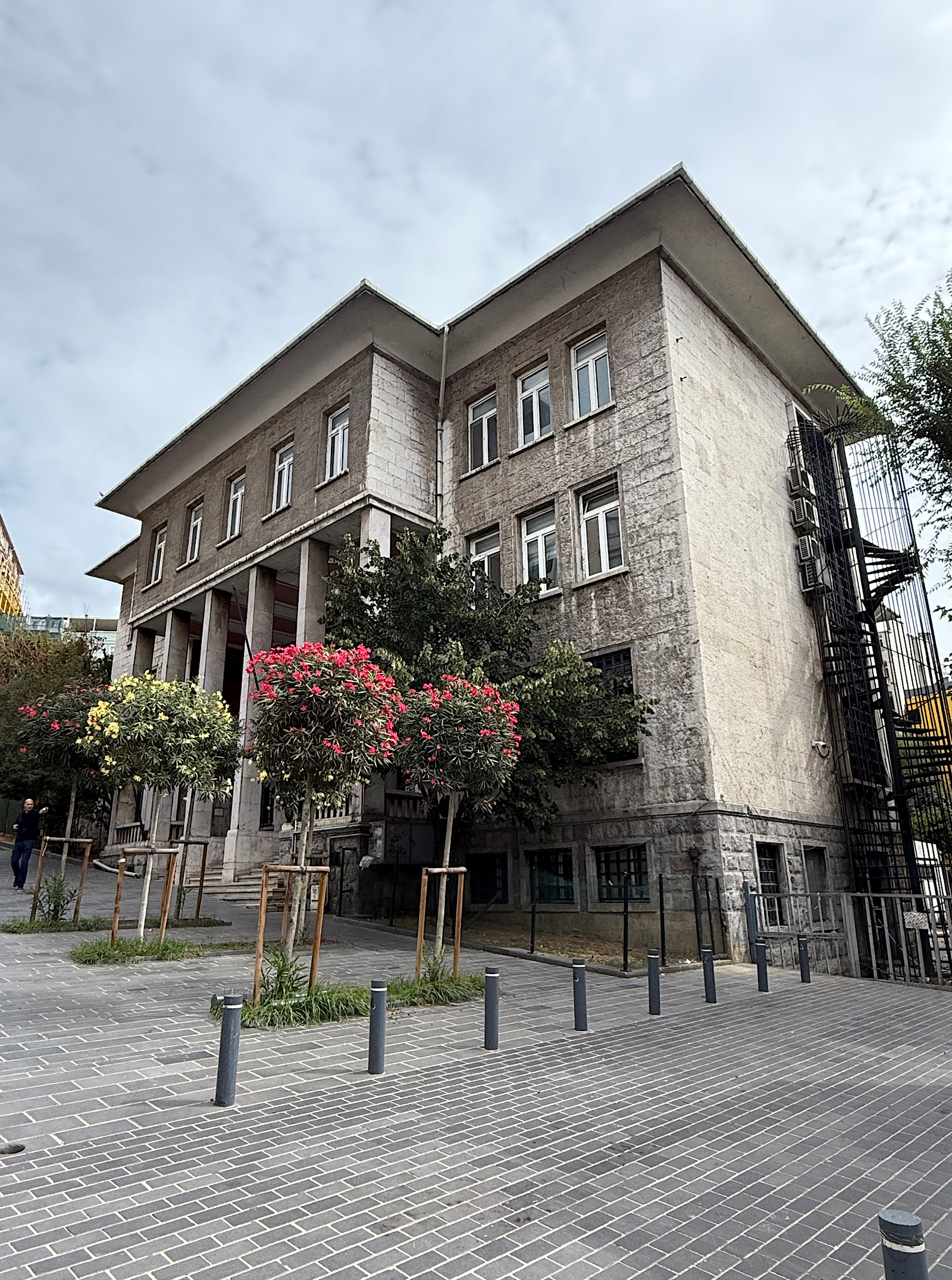 Beyoğlu Maliye Binası
