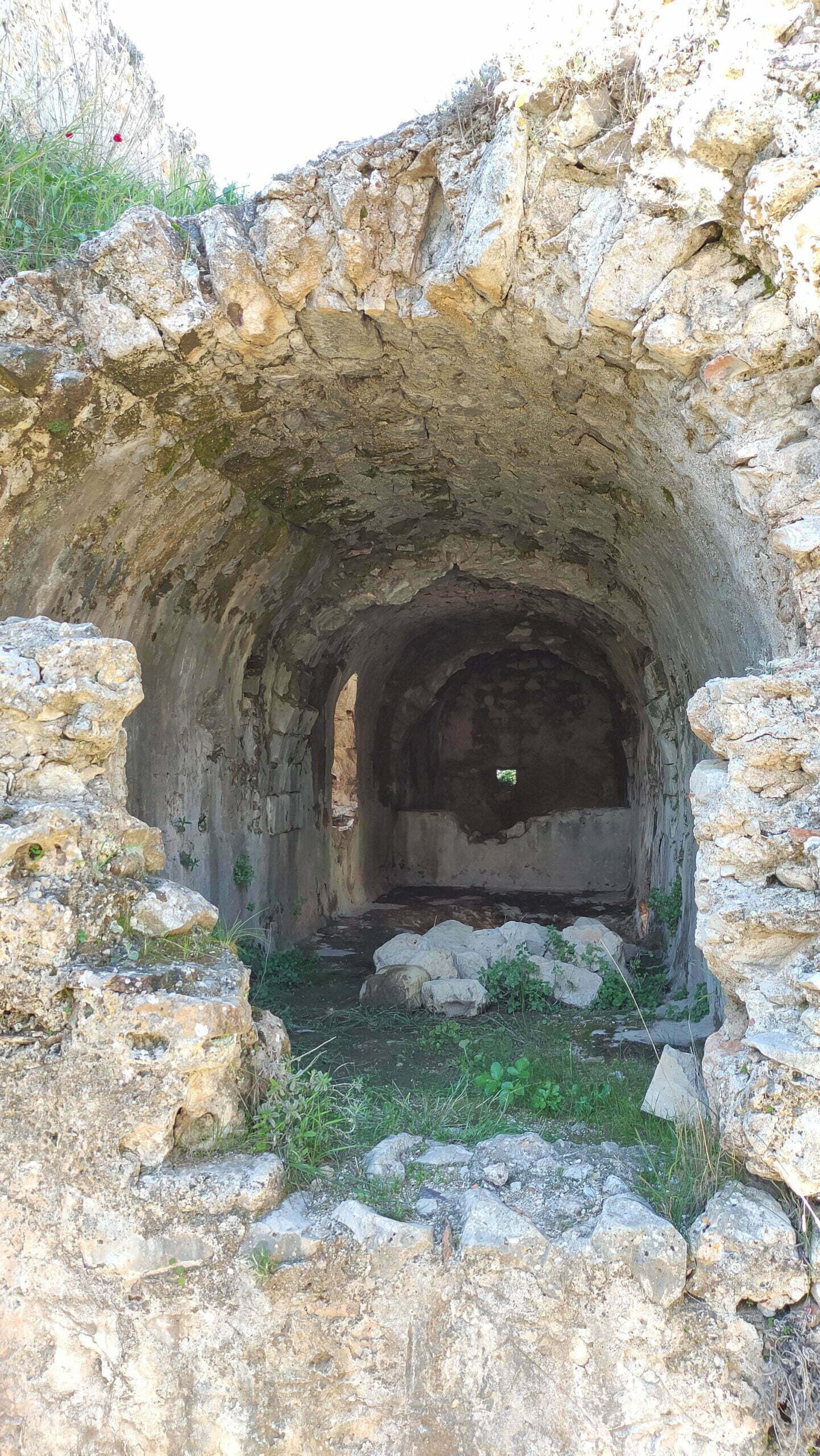Büyük Hamam, Beçin