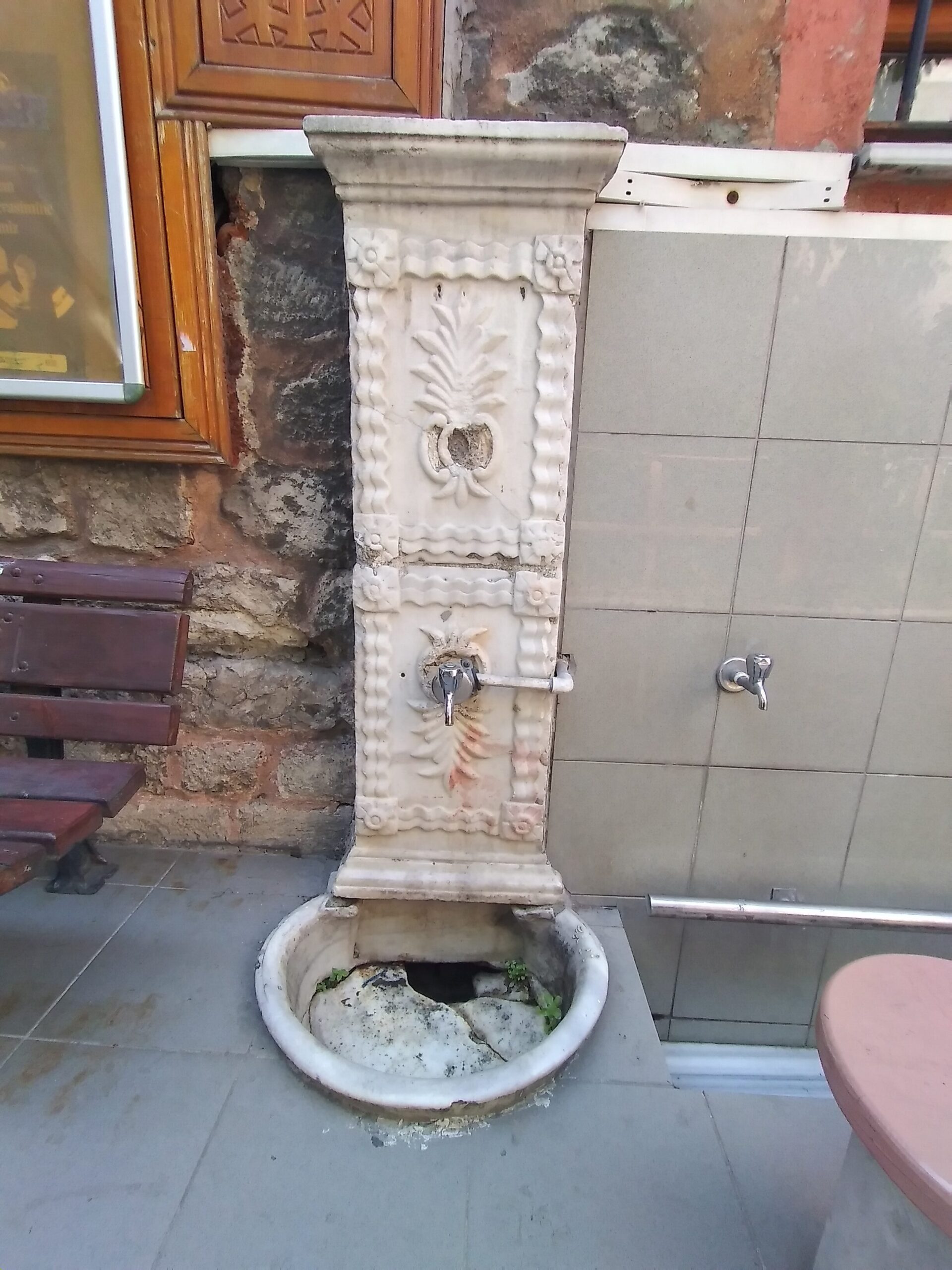 Cafer Subaşı Camii Avlusundaki Çeşme