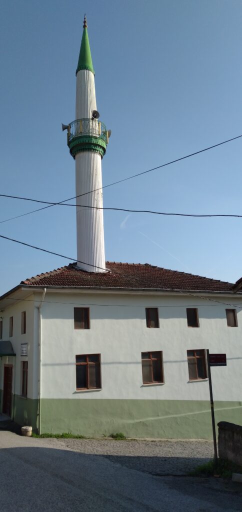 Çiftepınarlar Camii