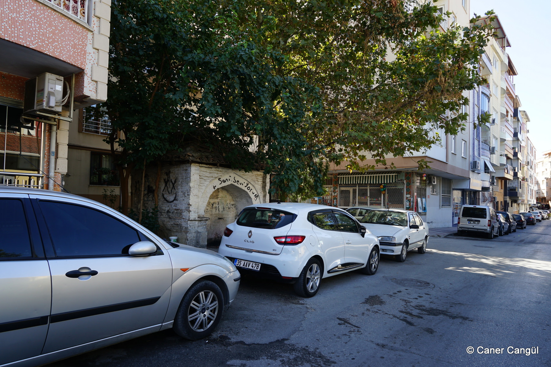 Derdiler Çeşmesi Sokaktaki Konumu