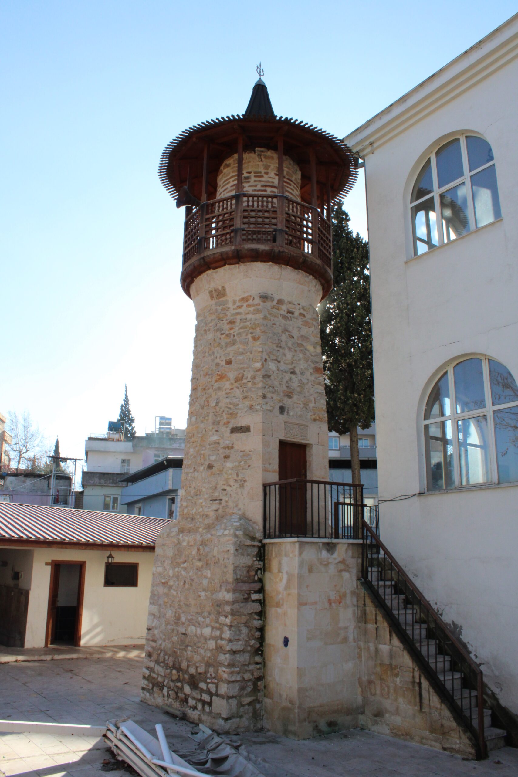 Devecili Camii Minaresi