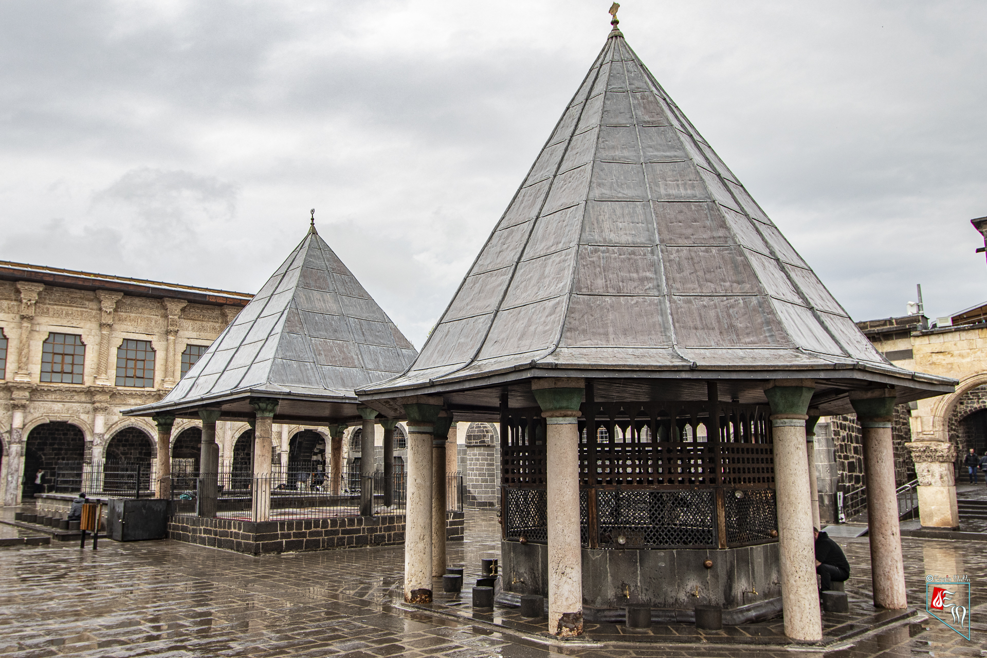 Diyarbakır Ulu Cami Şadırvanı, Namazgahı ve Sarnıcı