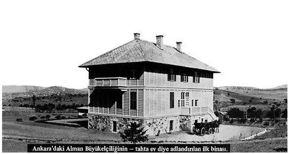 Eski Almanya Büyükelçiliği Binası