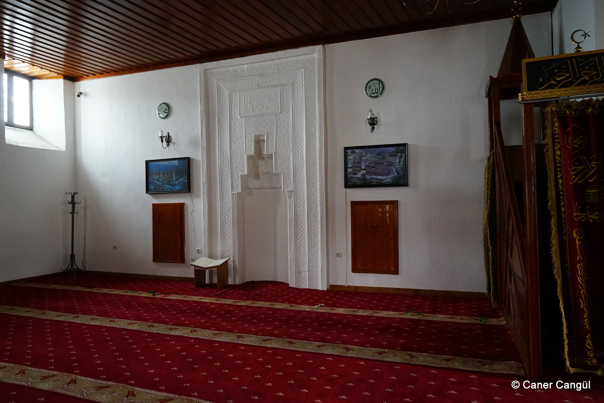 Hacı Arap Mescidi İçinden Görünüm