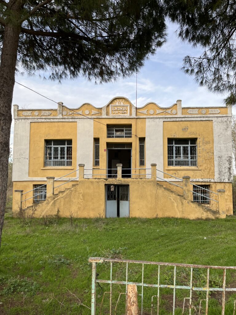 Hamamlı İlkokulu, Manyas