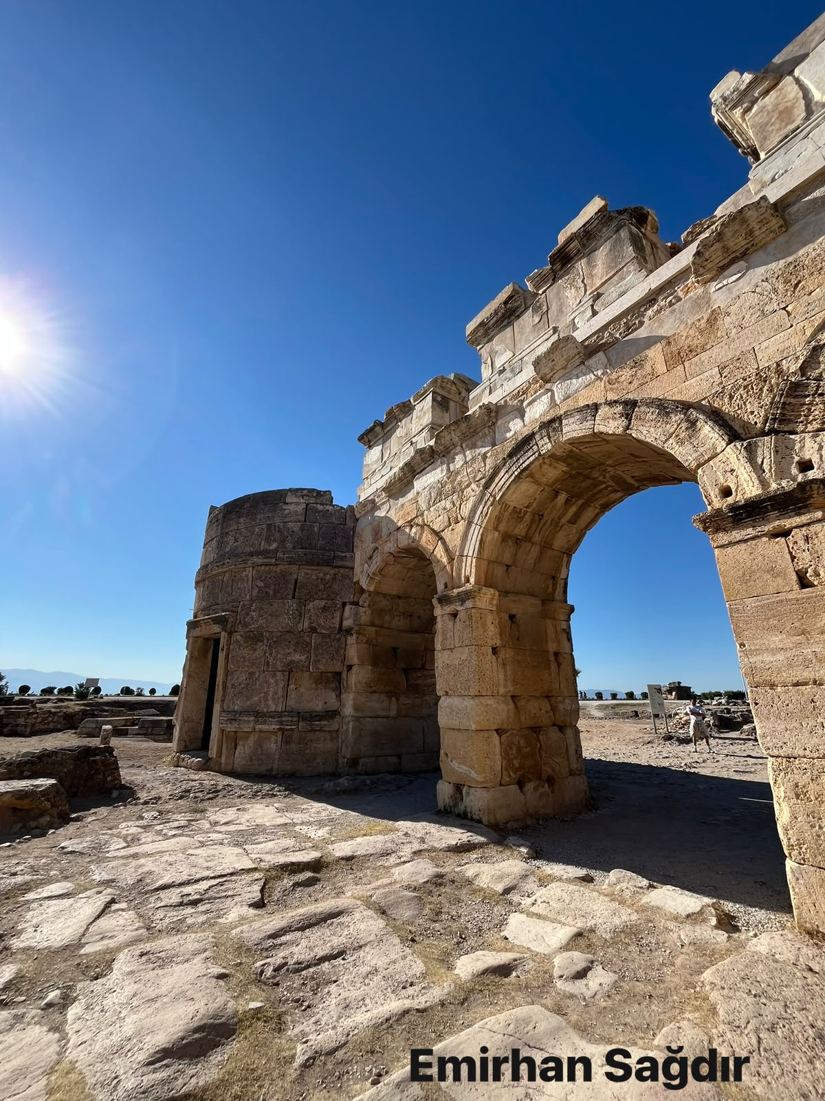 Hierapolis Frontinus Kapısı