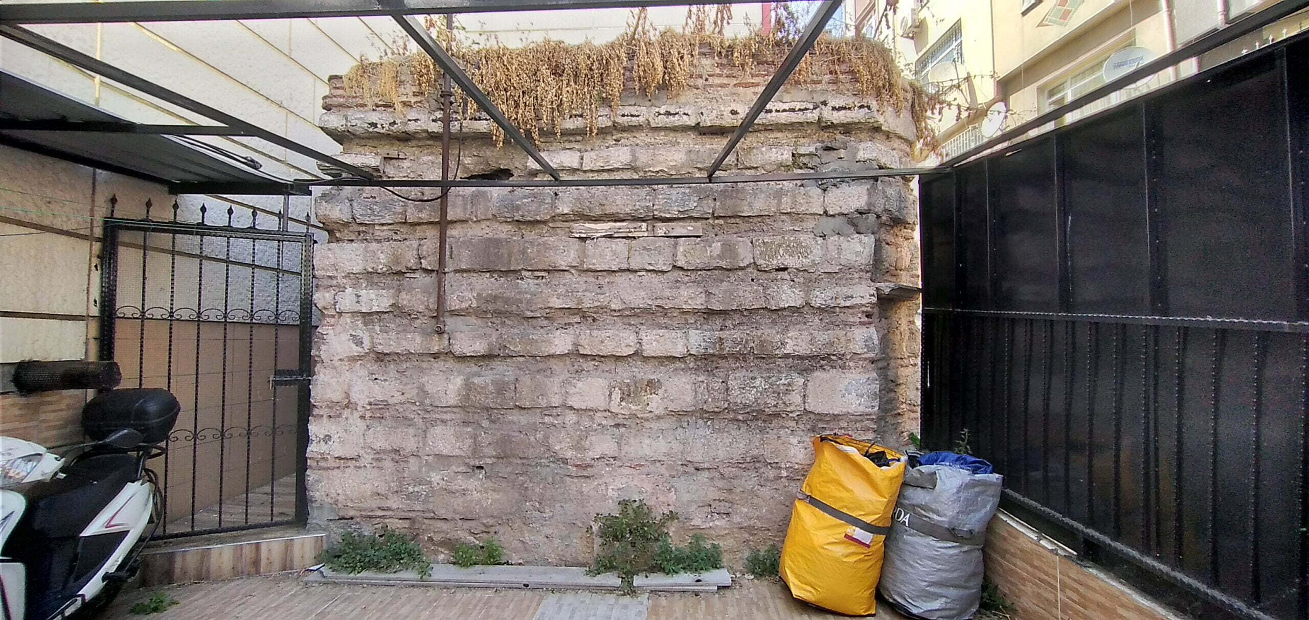 Hortumcu Sokak Çeşmesi