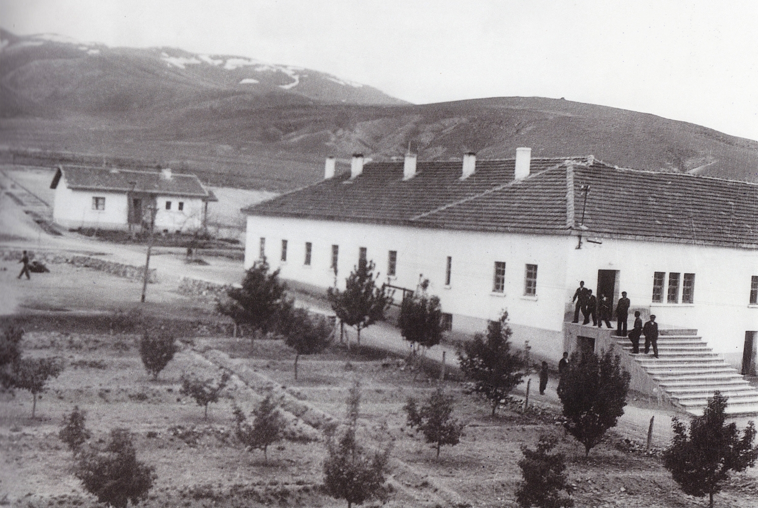 İvriz Köy Enstitüsü