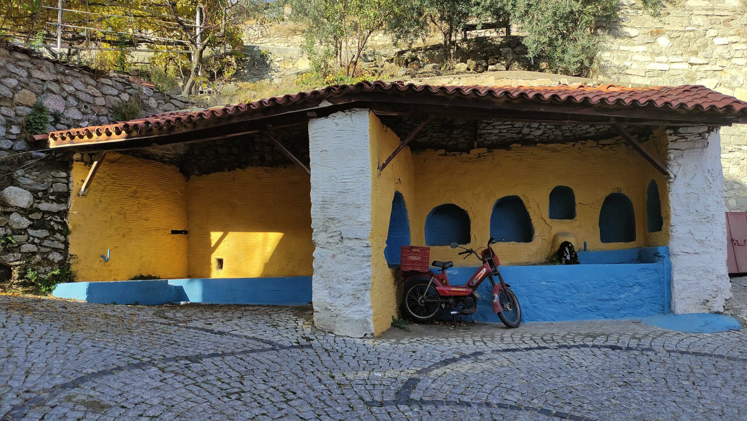 Kesikbaş Çeşmesi, Buldan