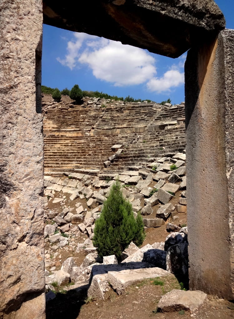 Kibyra Antik Tiyatrosu
