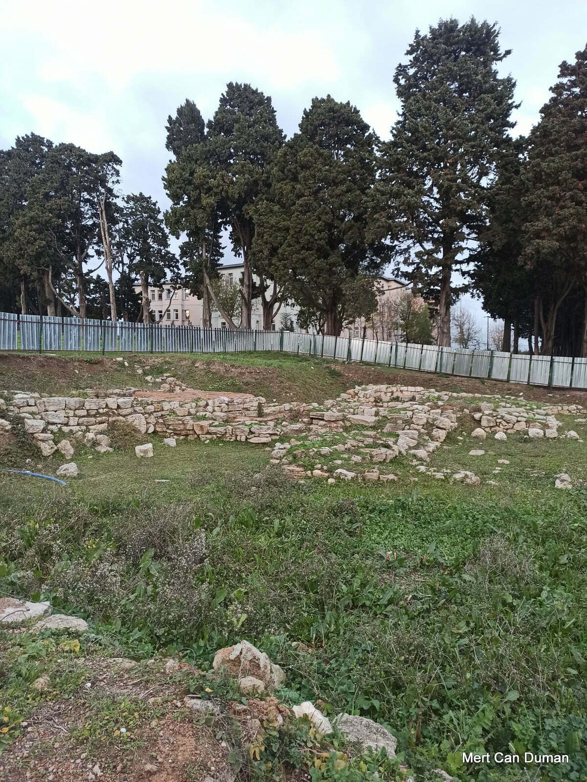 Kilise Kalıntısı, Halkalı