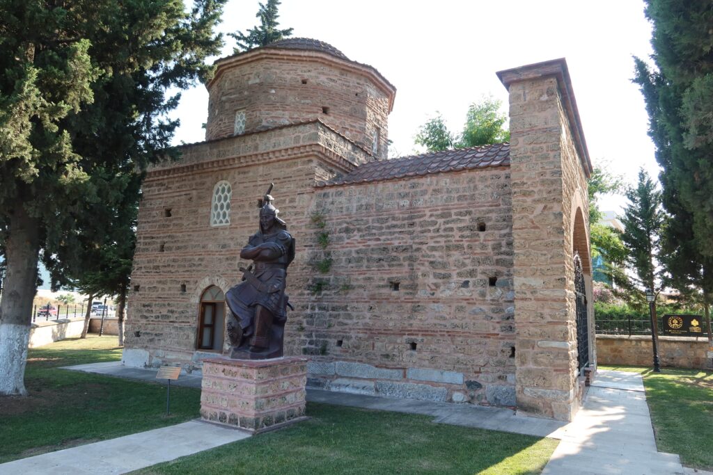 Kırgızlar Türbesi